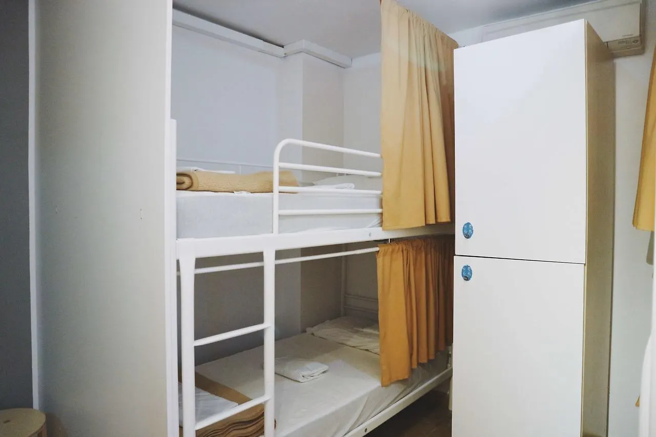 Harmony Hostel Barcelona