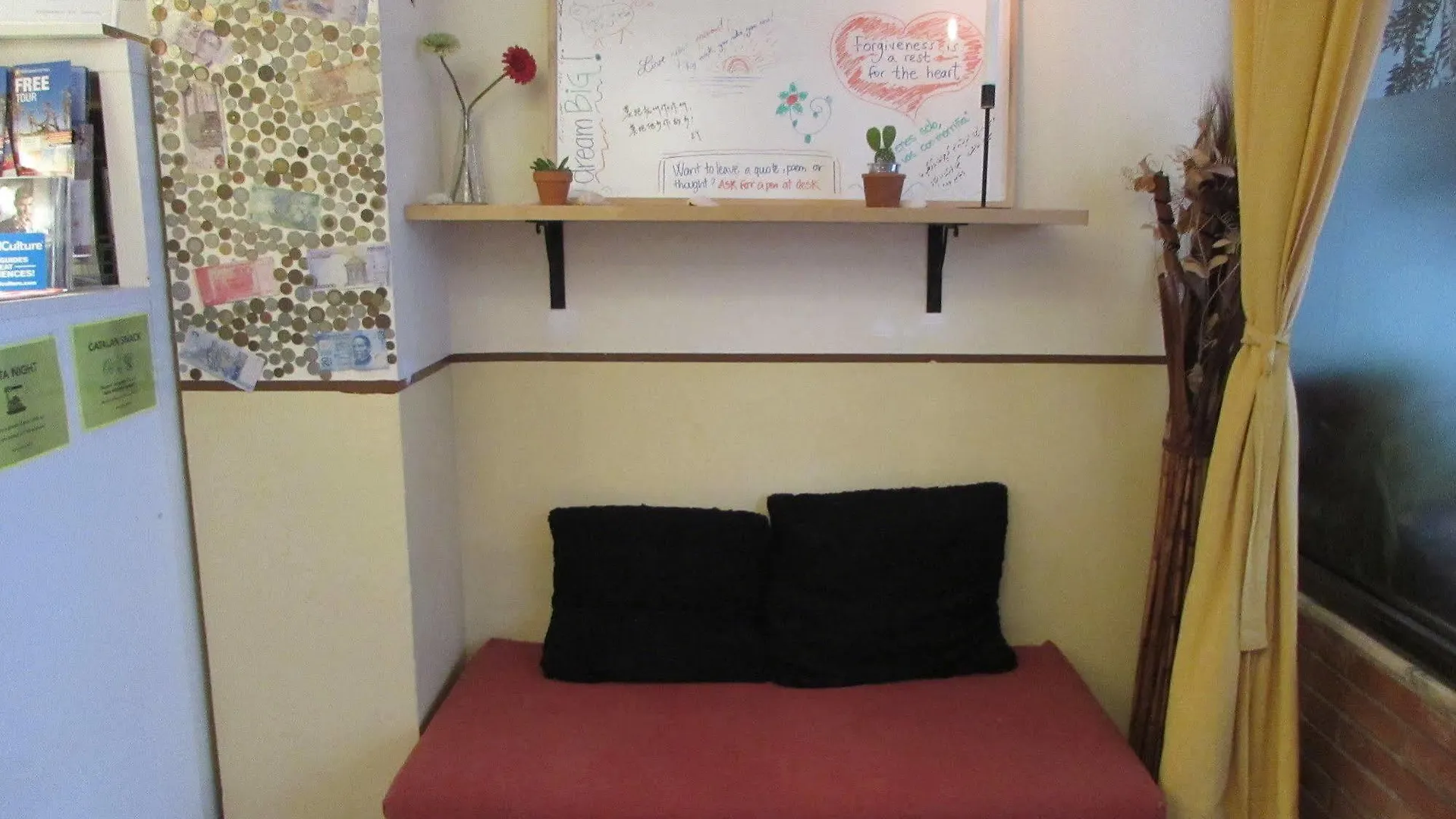 Harmony Hostel Barcelona Espanha