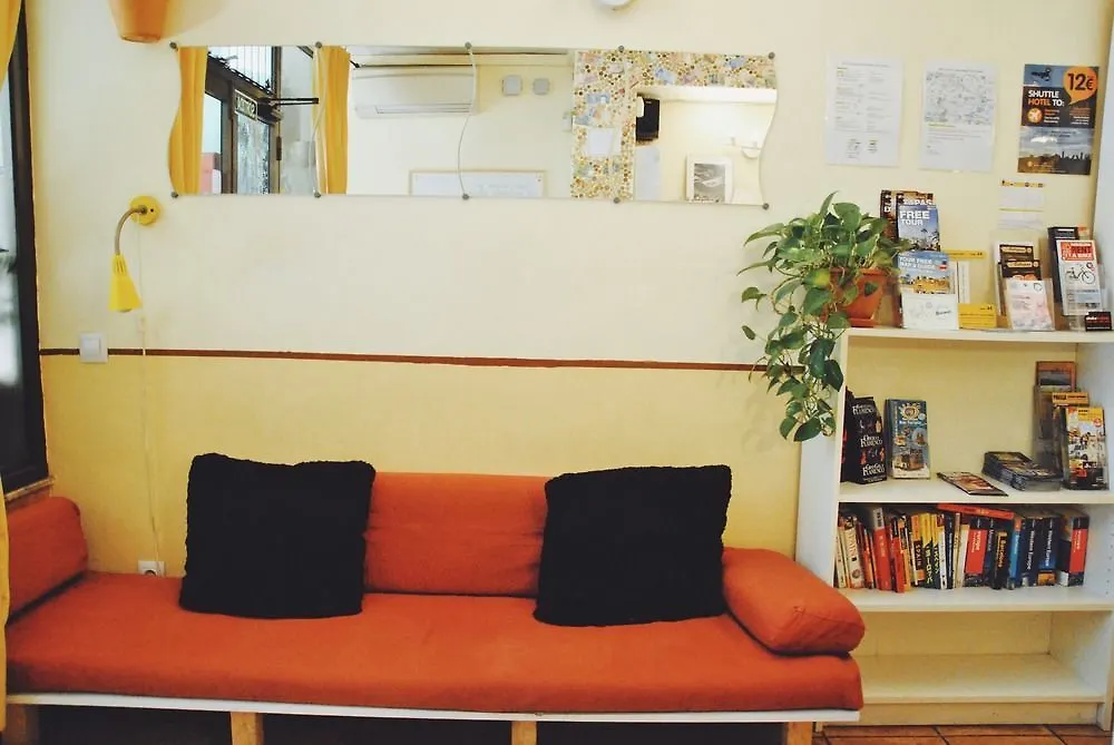 Harmony Hostel Barcelona