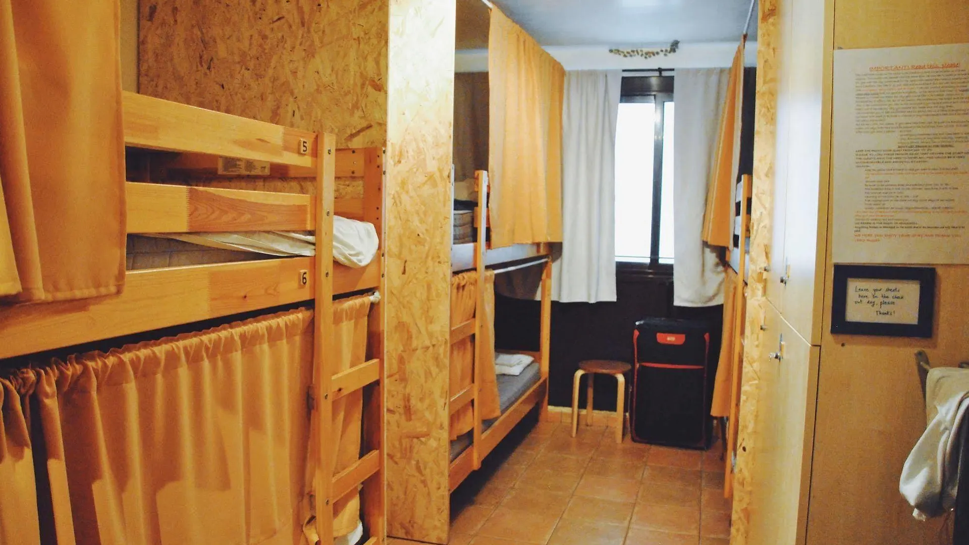 Harmony Hostel Barcelona