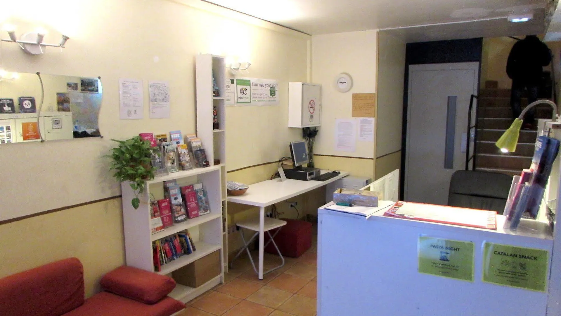 Harmony Hostel Barcelona 0*,  Spain